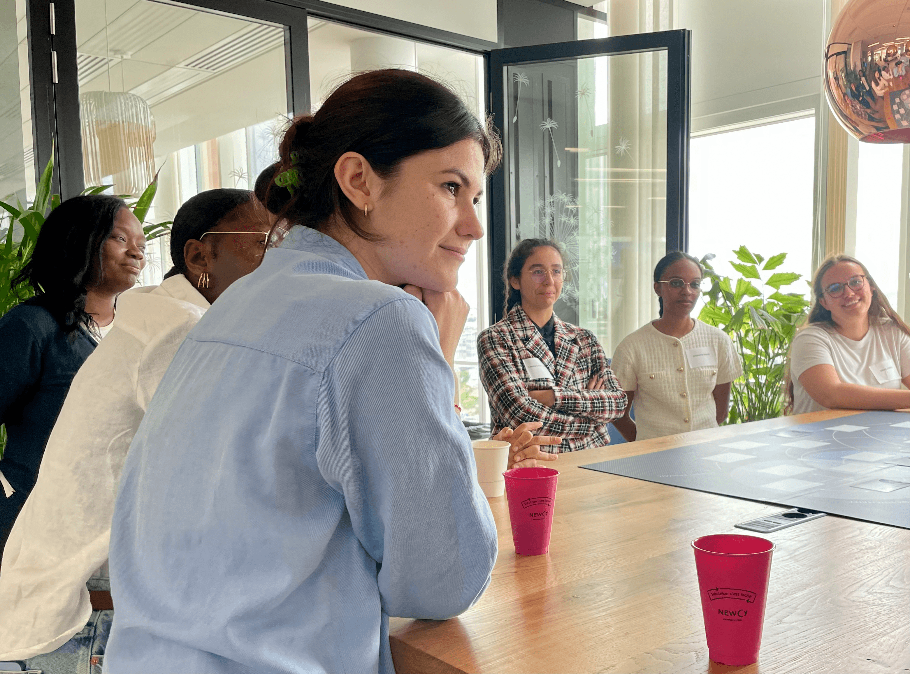 Propulsées en visite chez VINCI Énergies — immersion en entreprise.